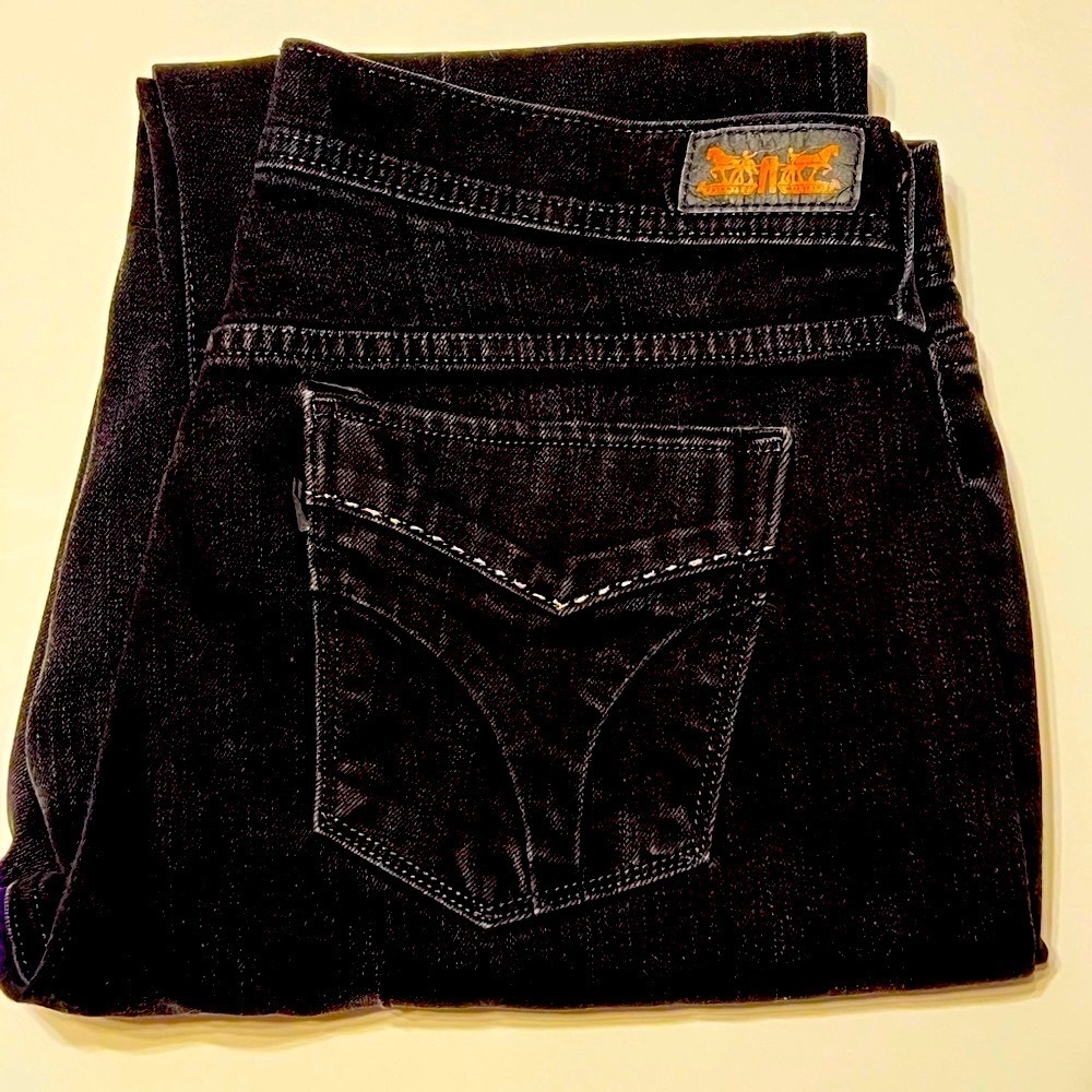 Levi’s 505’s Black Denim Jeans with Back Pocket Detailing